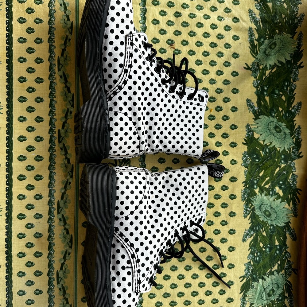 Polka Dot Doc Marten boots (soft version) Women’s size 6 - Picture 3 of 7